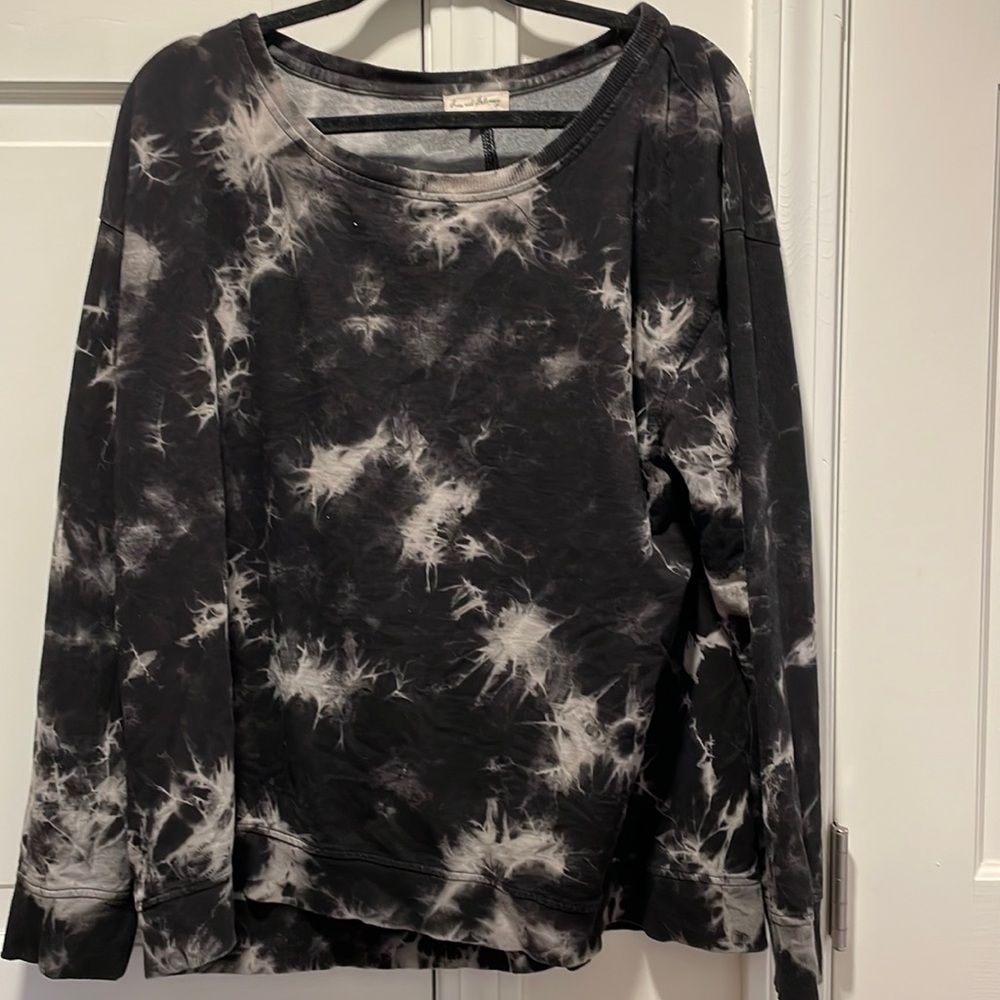 Super cute sweatshirt